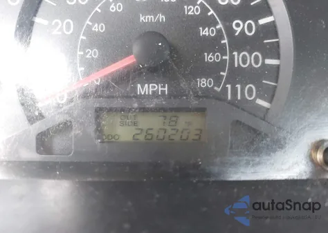 2006 Toyota Corolla Ce z USA, uszkodzony, nr VIN 1NXBR32E66Z610359